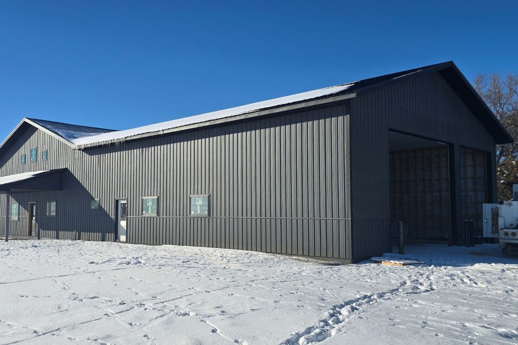 Oakmont barndominium project, black metal exterior