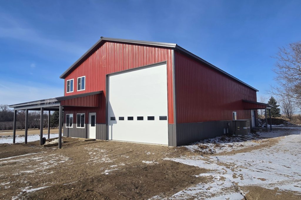 Oakmont custom barndominium project